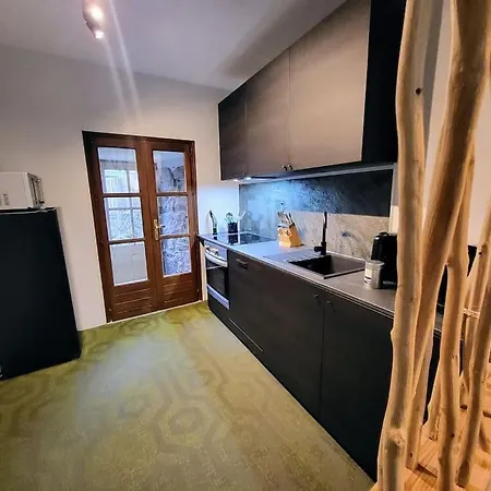 Avec Terrasse Apartamento *